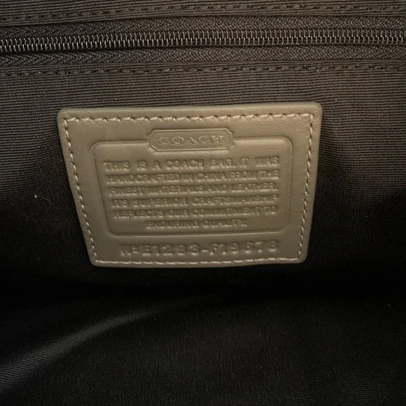 NEW Coach Python Print Maggie Hobo - Picture 8 of 8